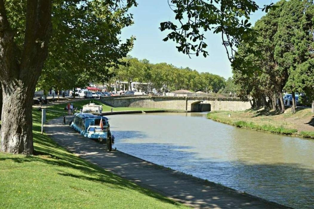 Tout Confort ! Calme, Climatisation, Parking Gratuit, Grande Terrasse, Ascenseur, Wifi Carcassonne Esterno foto